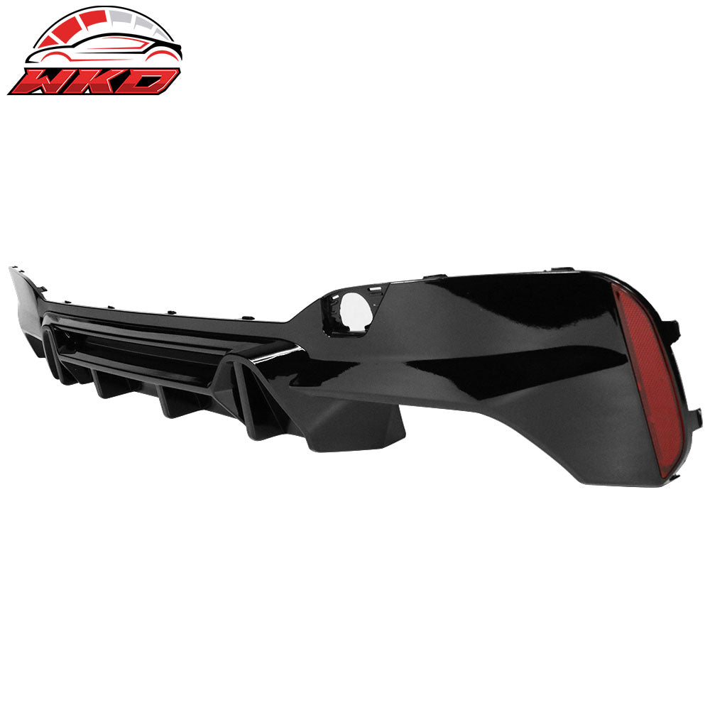 Fits 2018-2019 BMW F90 M5 M-P Style Rear Bumper Lip Diffuser Replacement
