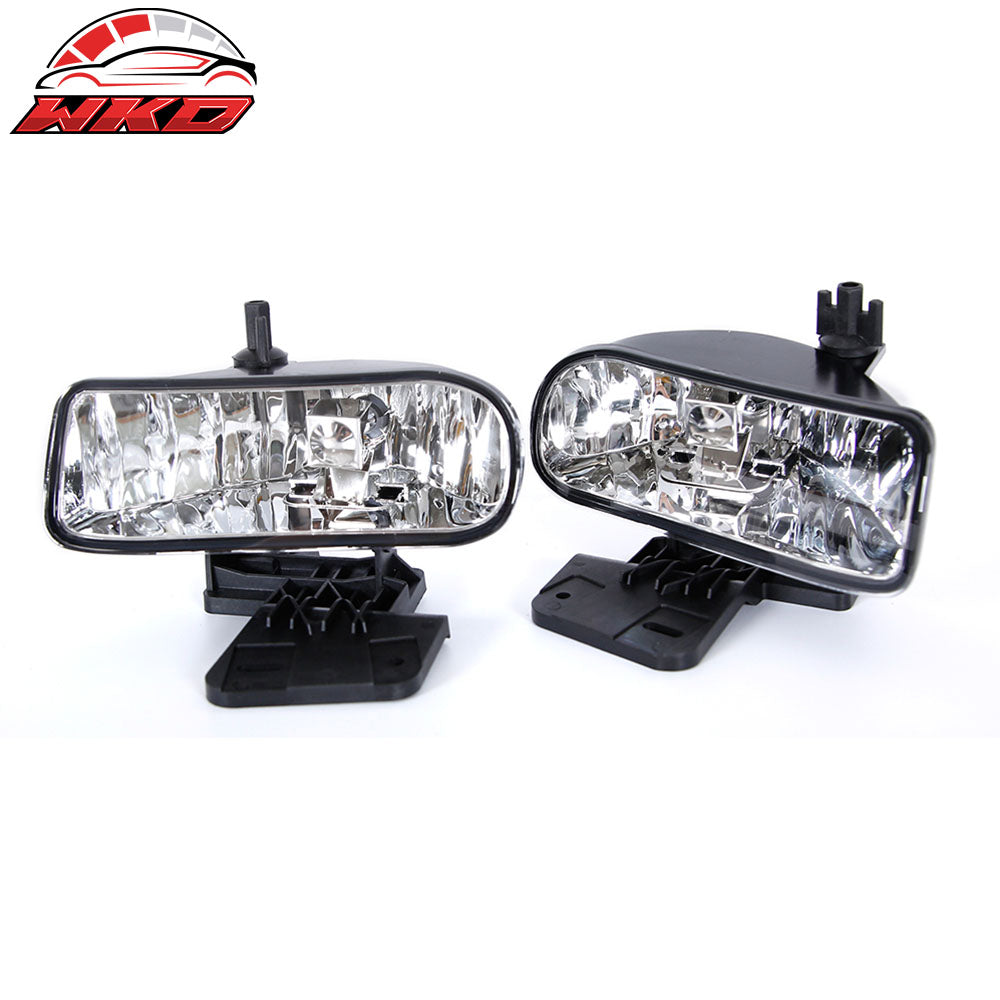 Fits 99-02 Silverado GMC Sierra 1500 00-06 Yukon Bumper Fog Light